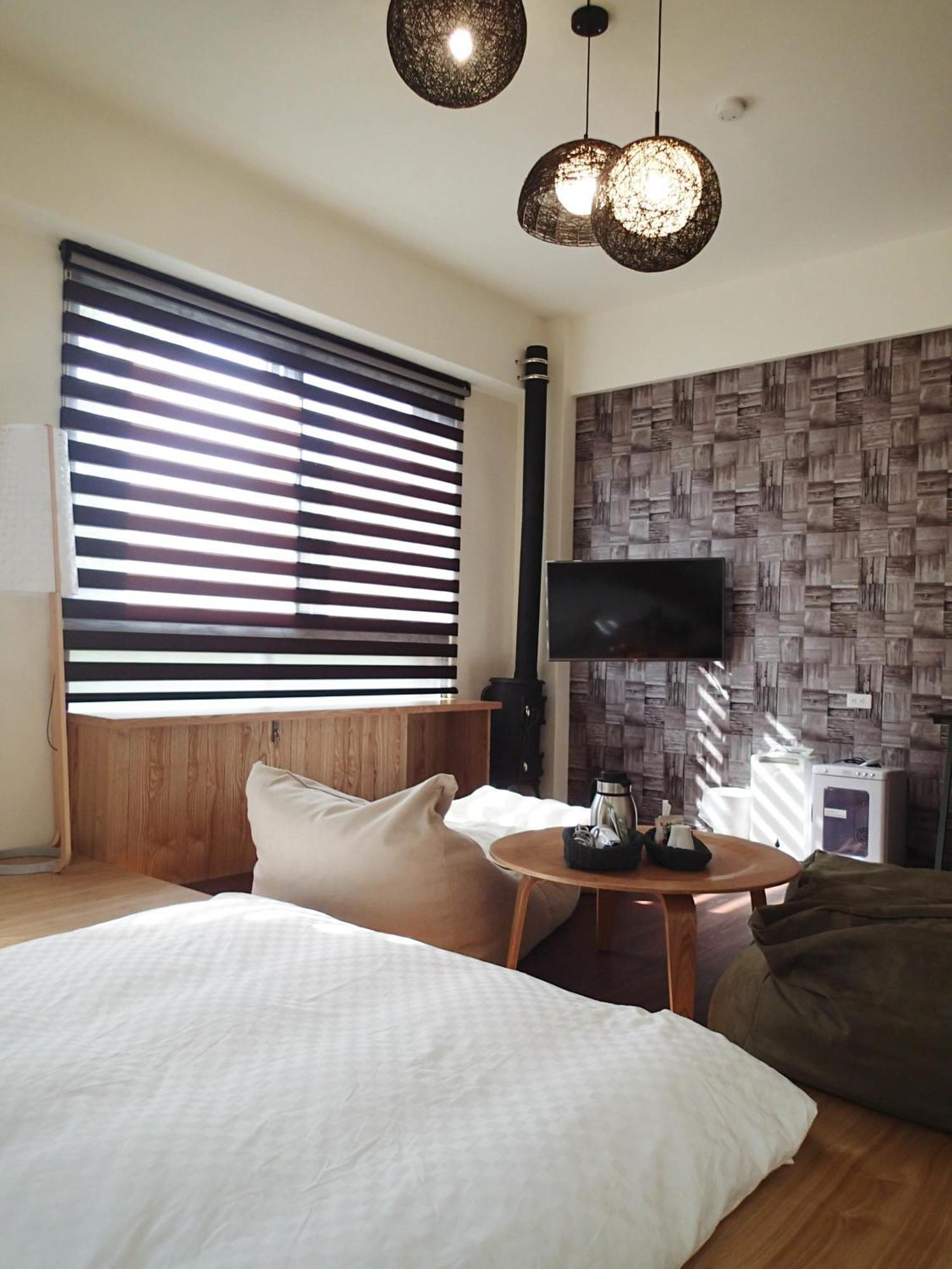 Meow G Cafe Hostel Hualien stad Rum bild