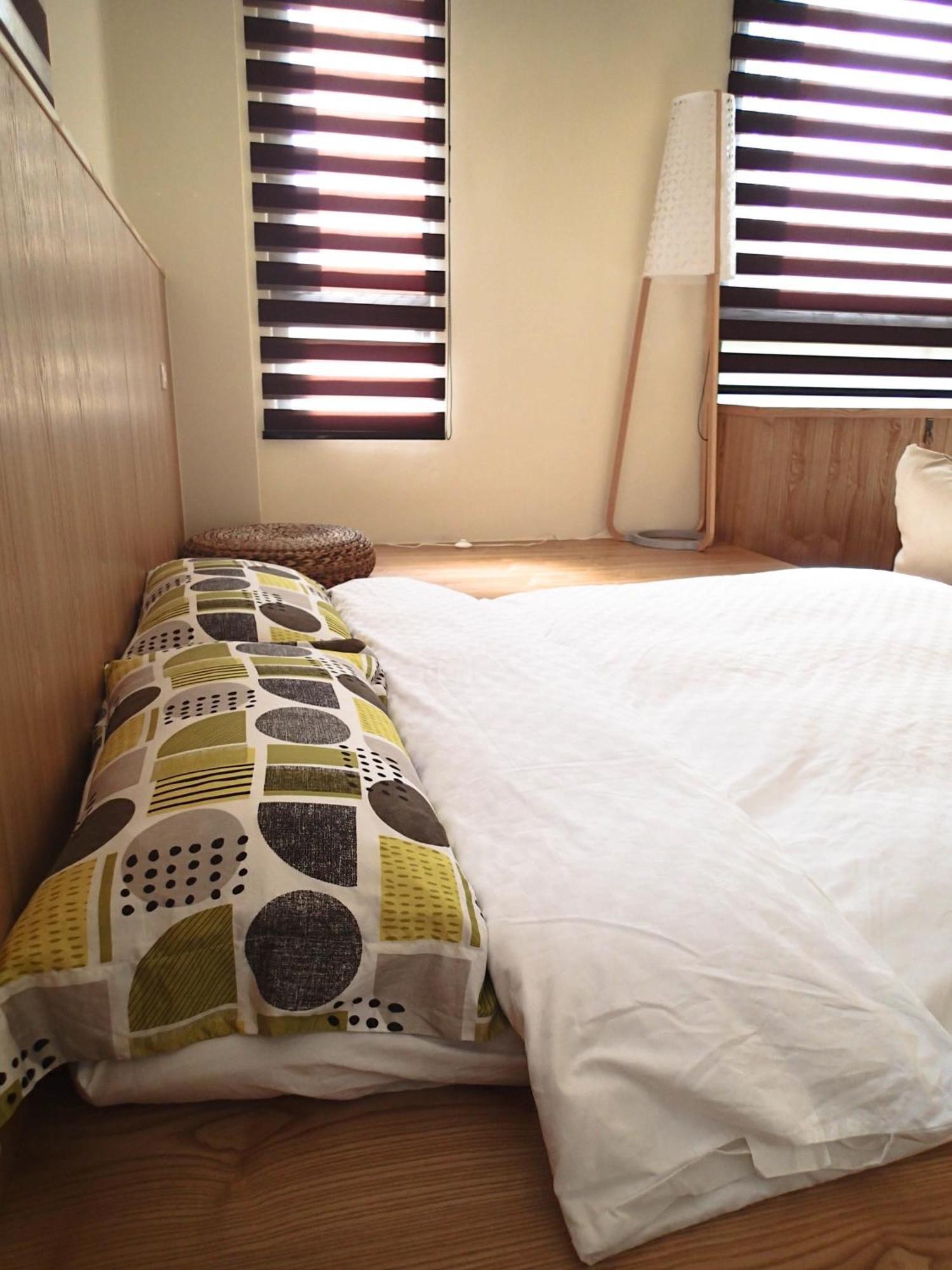 Meow G Cafe Hostel Hualien stad Rum bild