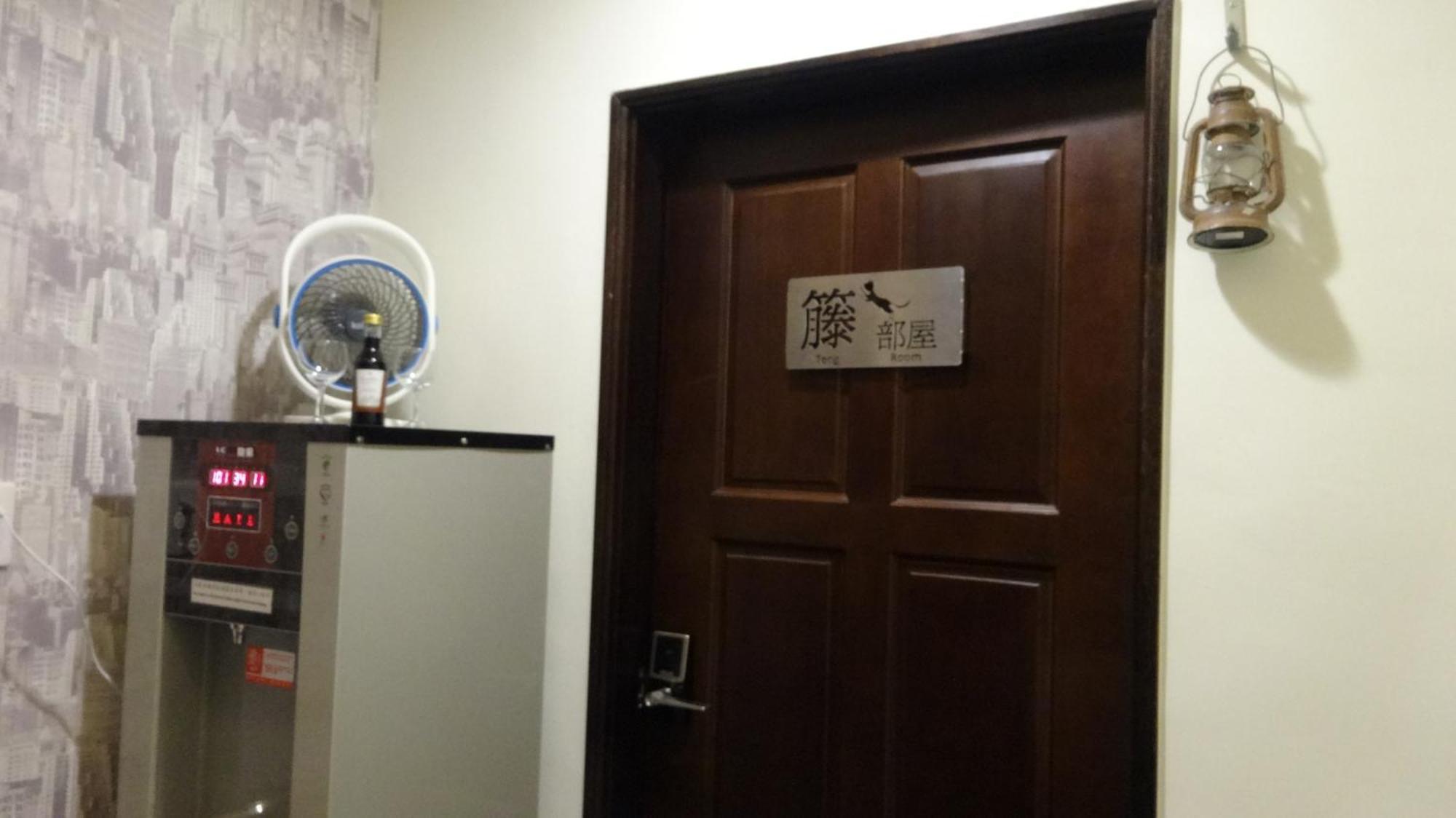 Meow G Cafe Hostel Hualien stad Rum bild