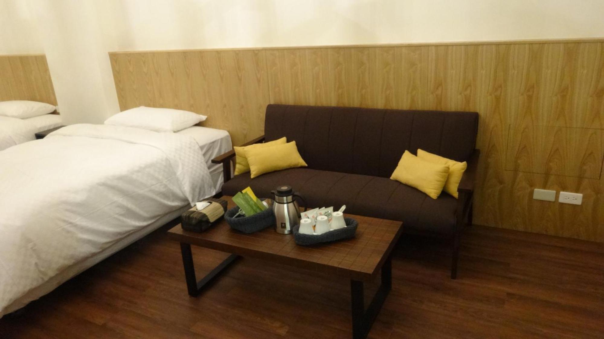 Meow G Cafe Hostel Hualien stad Rum bild