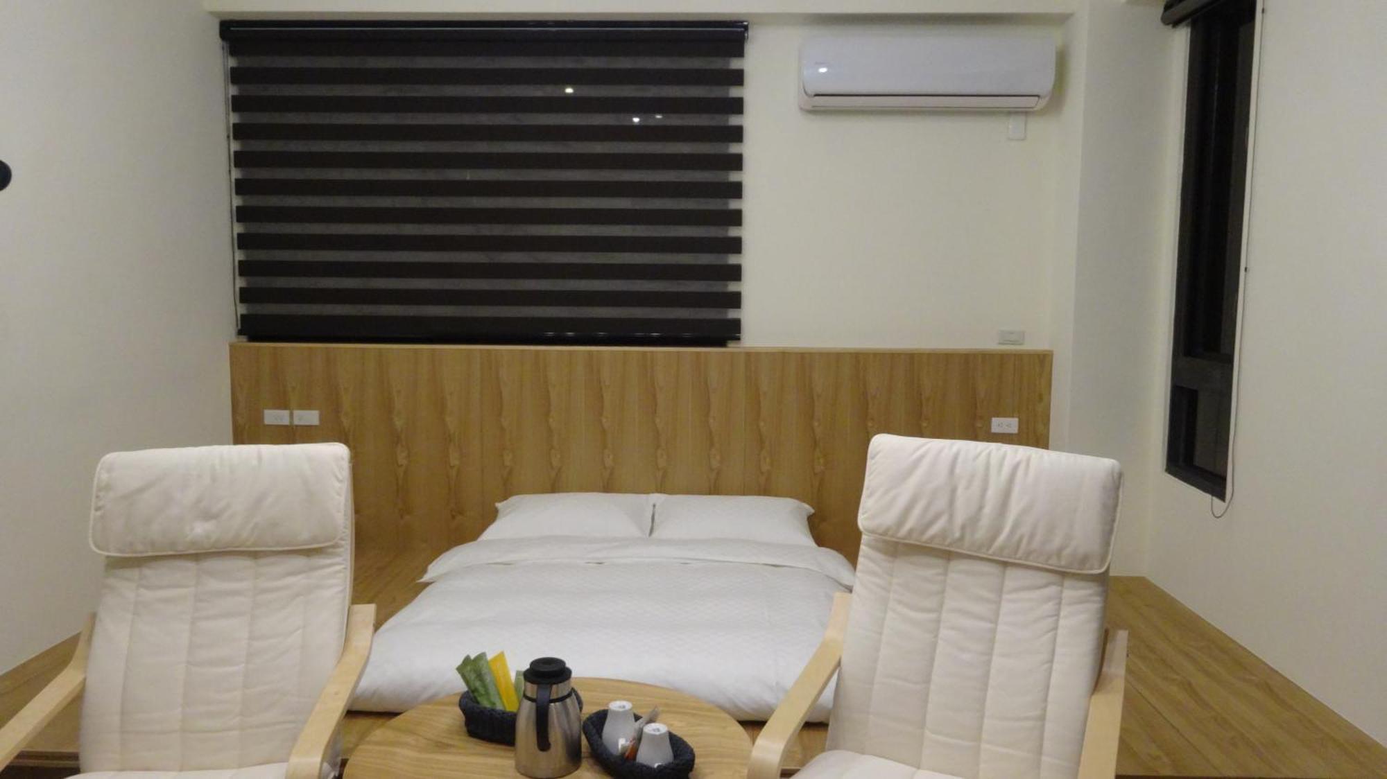 Meow G Cafe Hostel Hualien stad Rum bild