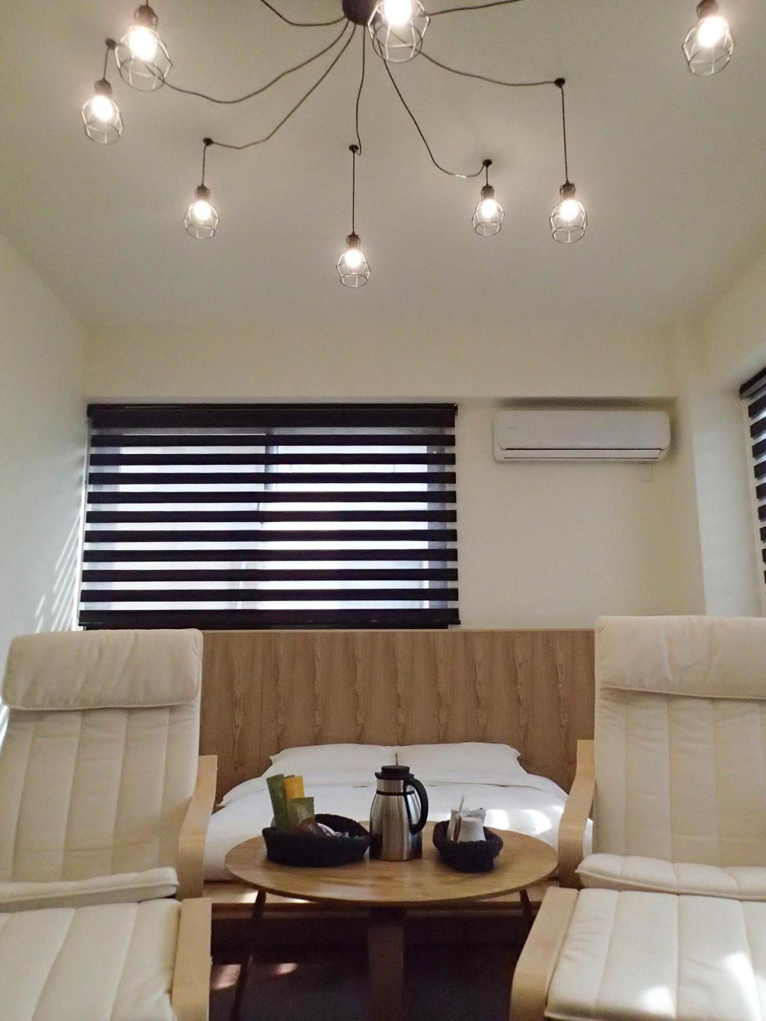 Meow G Cafe Hostel Hualien stad Rum bild